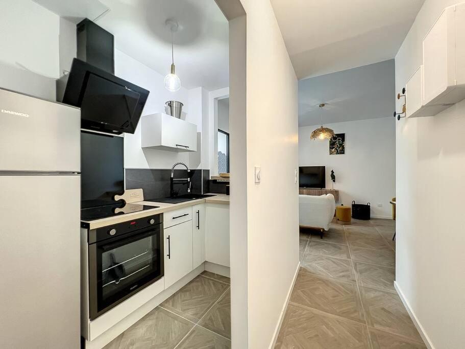 Loft Raffine Et Chic Au Calme Proche Du Centre De Beziers Et Des Plages Apartment Boujan-sur-Libron Exterior photo