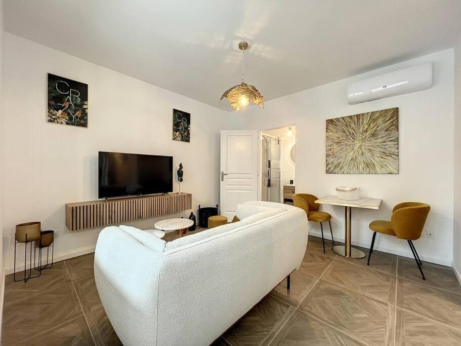 Loft Raffine Et Chic Au Calme Proche Du Centre De Beziers Et Des Plages Apartment Boujan-sur-Libron Exterior photo