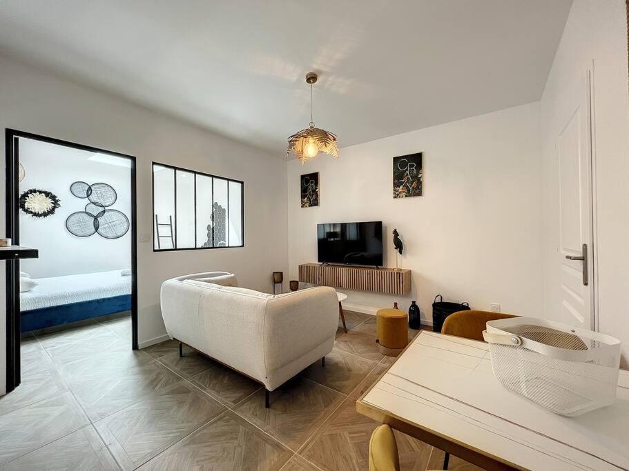 Loft Raffine Et Chic Au Calme Proche Du Centre De Beziers Et Des Plages Apartment Boujan-sur-Libron Exterior photo